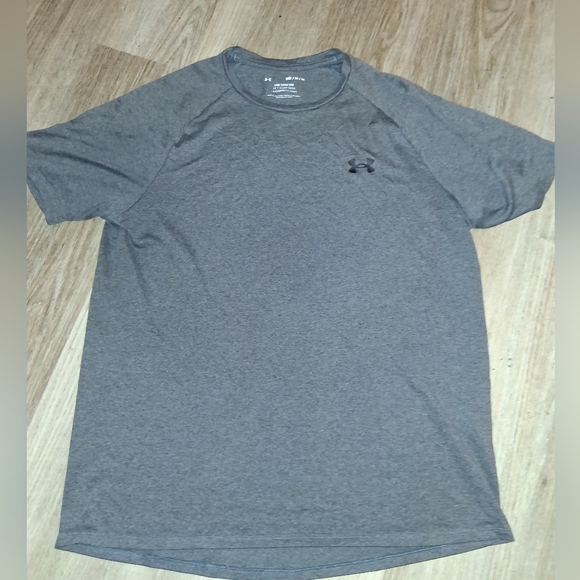 Under Armour Men's Charcoal Tee - Picture 1 of 2